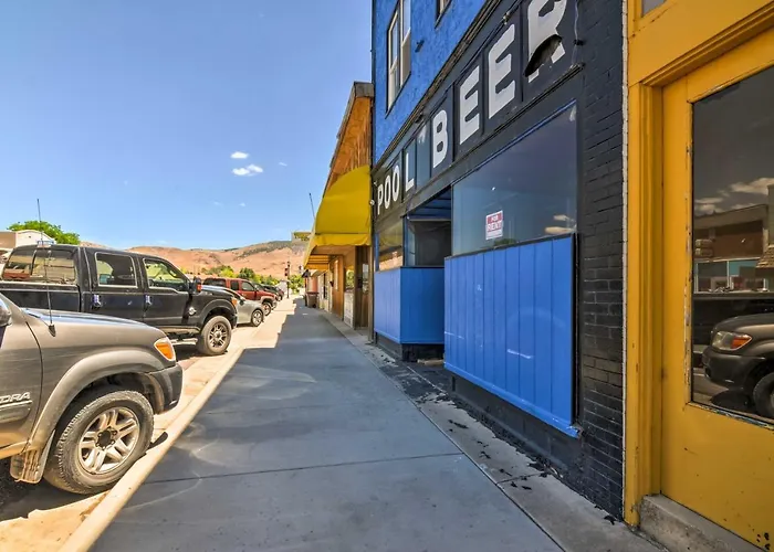 Updated Main St Apt. Near Fishlake & Capitol Reef!